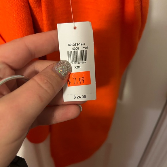 NWOT Old Navy Size XXL Orange Women's Hoodie and Shorts Set - Picture 6 of 8